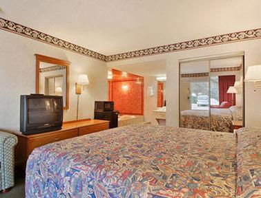 Rodeway Inn Leesburg Chain Of Lakes 部屋 写真