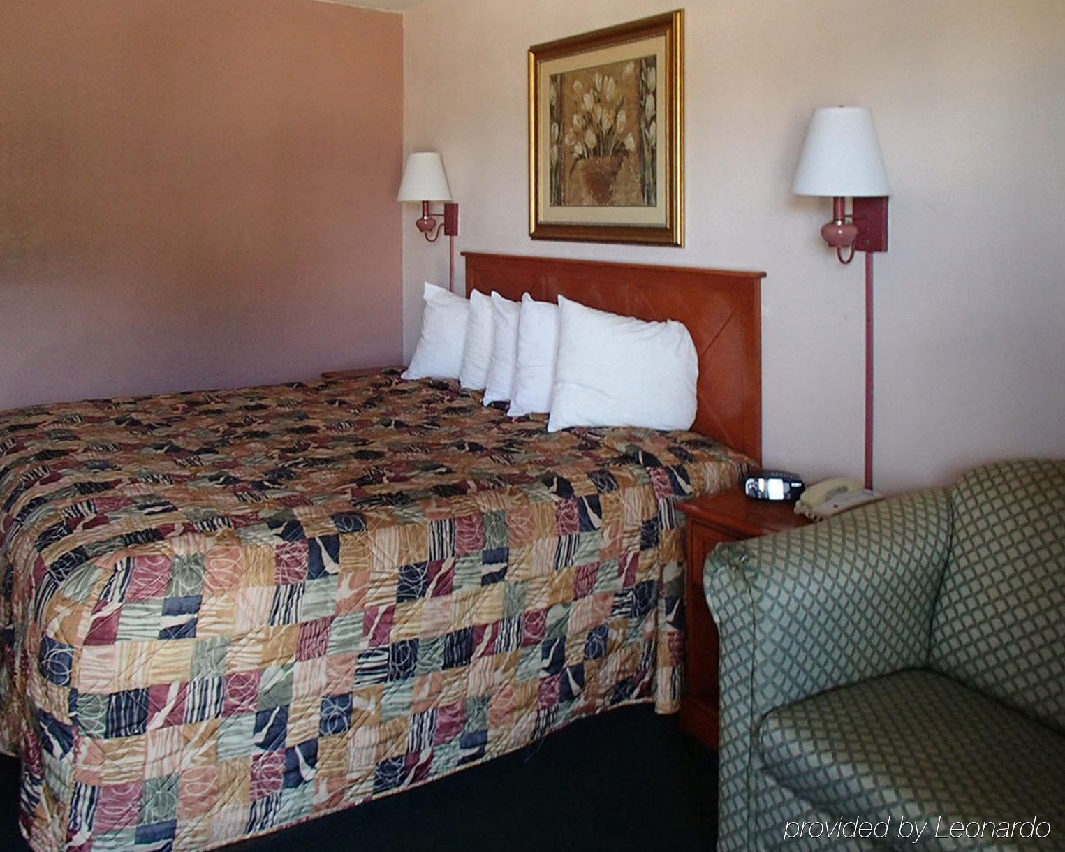 Rodeway Inn Leesburg Chain Of Lakes エクステリア 写真